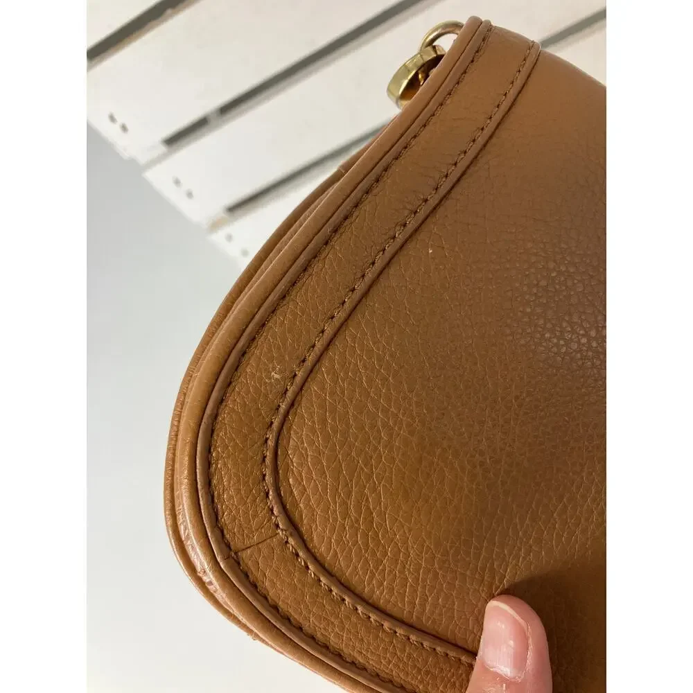 TORY BURCH SMALL LIGHT BROWN PEBBLED LEATHER CROSSBODY BAG